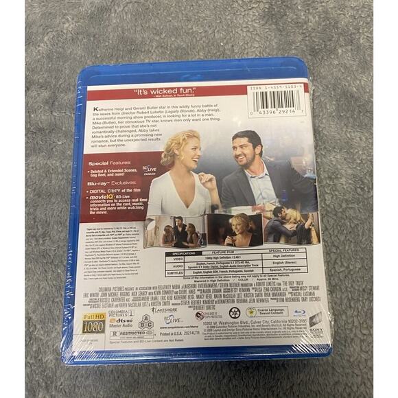 The Ugly Truth (Blu-ray, 2009) Romantic Comedy, Rated R - Picture 2 of 4